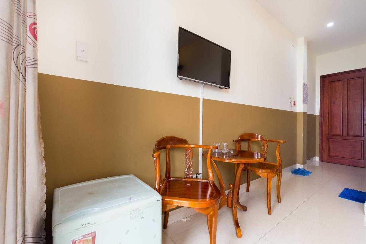 Oyo 424 Minh Anh Hotel Ho Chi Minh-staden Exteriör bild